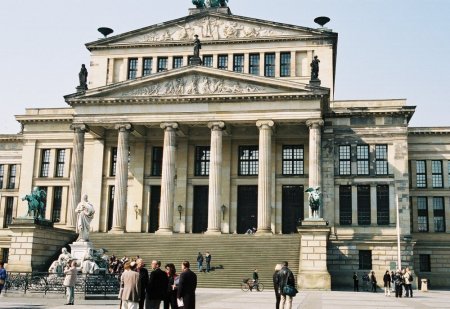 During the initial discovery phase of design for Schermerhorn Symphony Center, DMSAS and key stake holders traveled to some of Europe's most remarkable concert halls in search of inspiration 